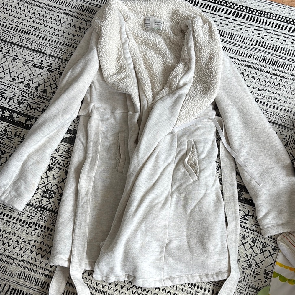 Cozy Cream Sherpa-Lined Wrap Robe